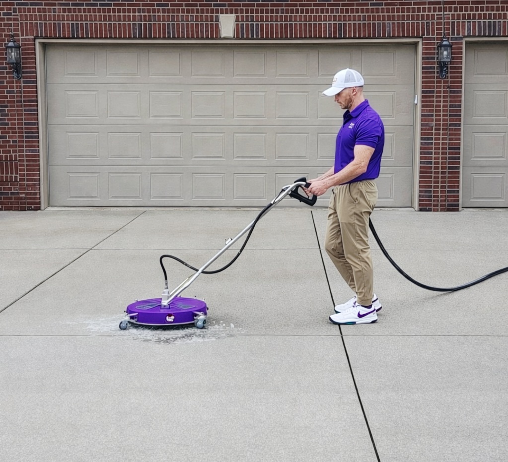 Pure Window Cleaning &ndash; Professional Window, Pressure Washing & Solar Panel Services in Michigan